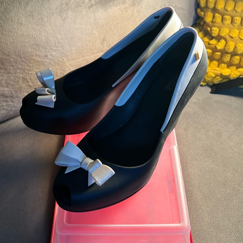 Melissa wedges